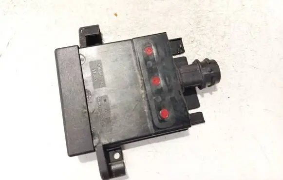 BMW 5 GT F07 Coolant fan relay 6114915341802 6114-915341802