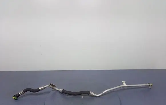 BMW M4 F82 F83 Turbo turbocharger oiling pipe/hose 8096455