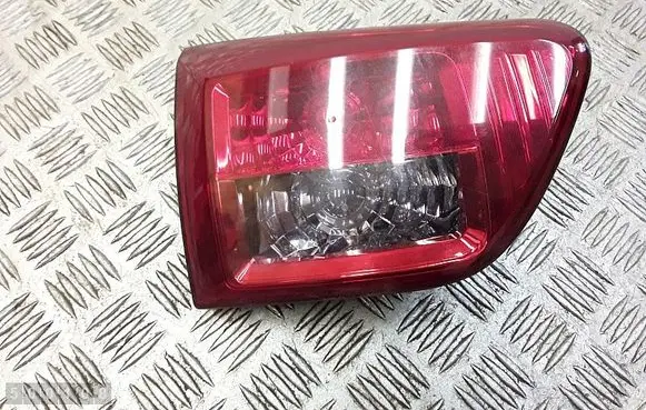 Peugeot 4007 Tailgate rear/tail lights 1146379l