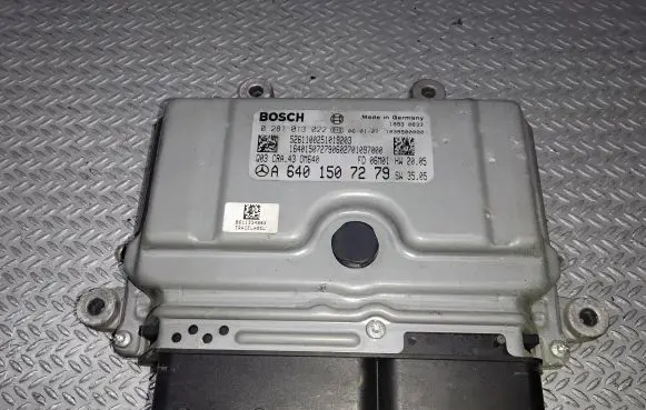 Mercedes-Benz A W169 Engine control unit/module A6401507279 0281013022