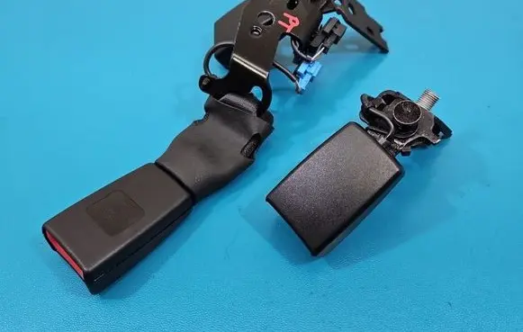Mercedes-Benz E W213 Rear seatbelt A2138600669 IMPRK1594536