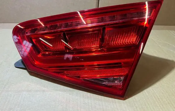 Audi A8 S8 D4 4H Rear/tail lights