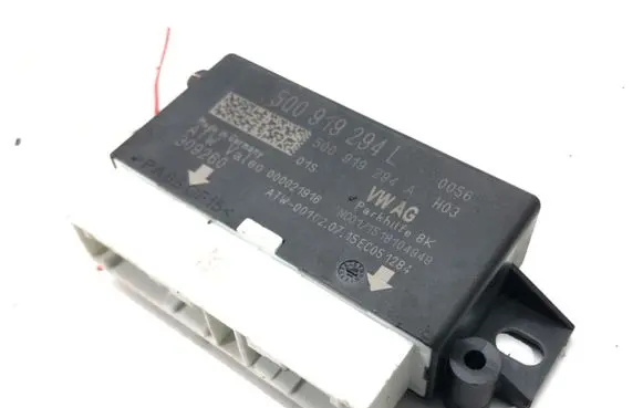 Volkswagen PASSAT B8 Parking PDC control unit/module 5Q0919294L