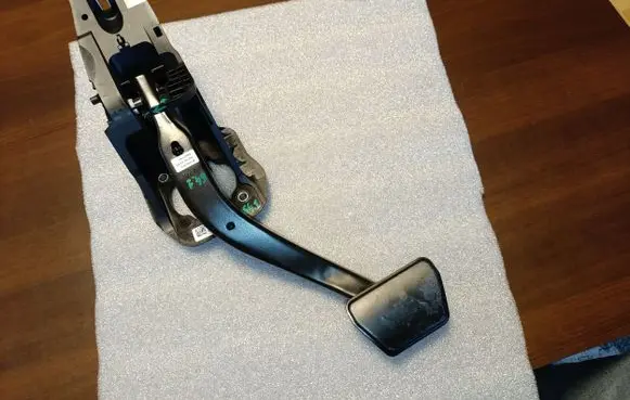 BMW 3 G20 G21 Brake pedal 687311405 35006873118 6873118