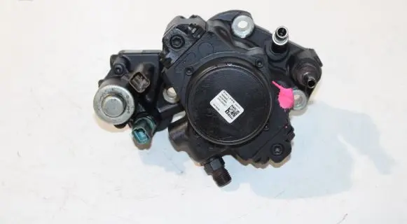 Ford Mondeo MK IV Fuel injection high pressure pump 9687959180 9424A050A