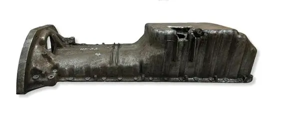Mercedes-Benz E W210 Oil sump R6130140002 6130140002