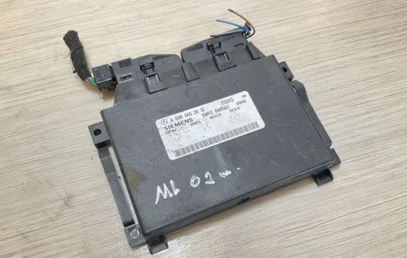 Mercedes-Benz ML W163 Comfort/convenience module A0305452632