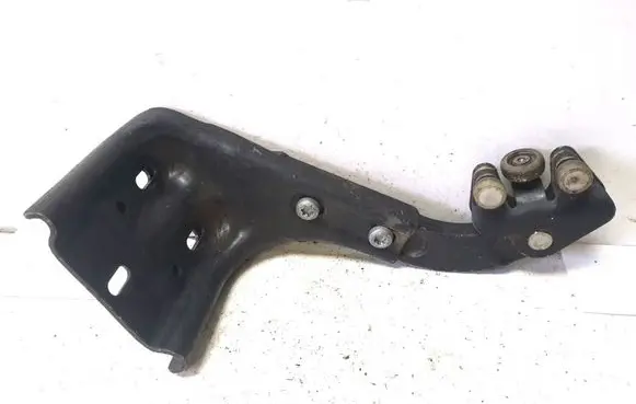 Mercedes-Benz Vito Viano W639 Sliding door middle roller runner A6397630147