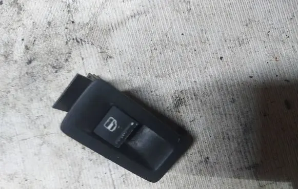 Volkswagen Touran I Electric window control switch 1F0959527
