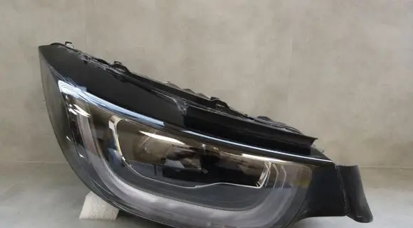 BMW i3 Headlight/headlamp 9853420