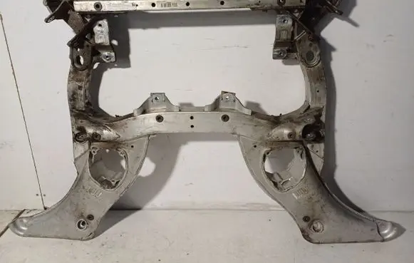 BMW M6 Front subframe 2283903