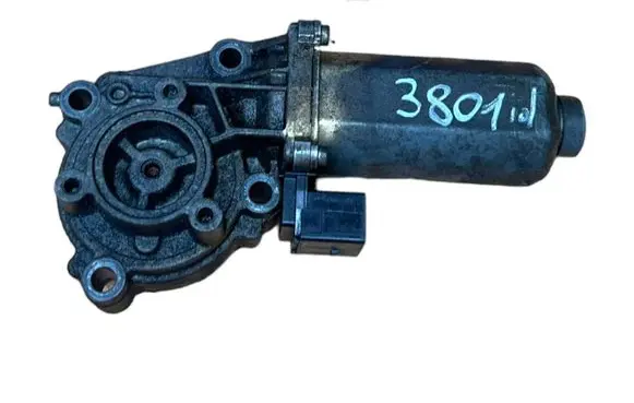 BMW X5 E70 Gearbox-reducer motor 27107566250 7566250 0130008507