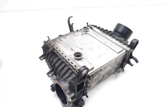 Mercedes-Benz E AMG W213 Intercooler radiator A6540104902 421F205J1H