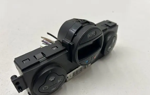 Renault Megane II Climate control unit