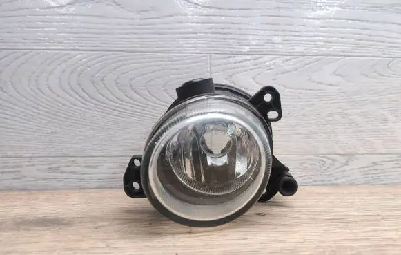 Mercedes-Benz E W212 Front fog light A2128200956
