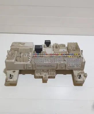 Volvo V50 Fuse module 31254903 519096804
