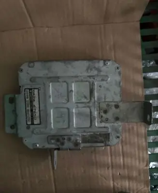 Mazda MX-6 Engine control unit/module GA2A67650 92G212550 92621255