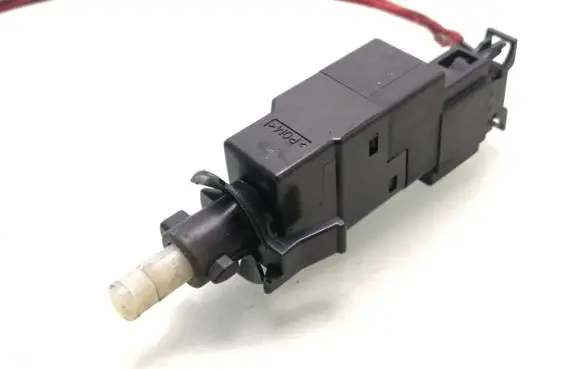 Mercedes-Benz E W211 Brake pedal sensor switch 0015454009