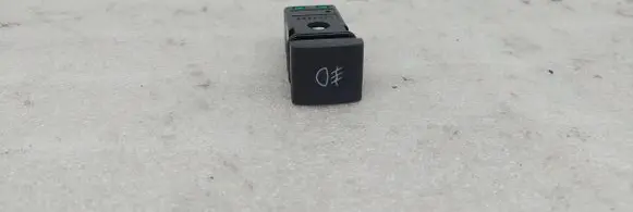 Fog light switch