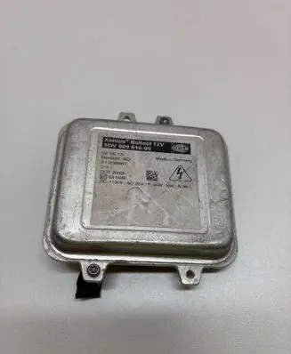 BMW 3 F30 F35 F31 Headlight ballast module Xenon 5DV00961000 21008861