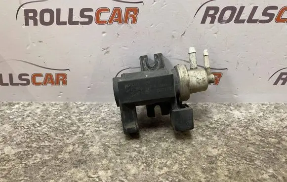 Audi A4 S4 B6 8E 8H Turbo solenoid valve 8E0906627 72290335