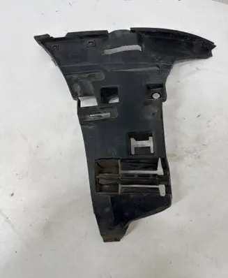 Volvo S60 Front bumper mounting bracket 09190304