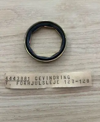 Fiat 128 Hub lock 4443881