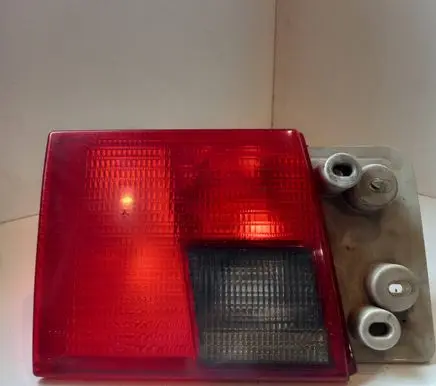 Audi A6 S6 C4 4A Tailgate rear/tail lights 4A0945093D