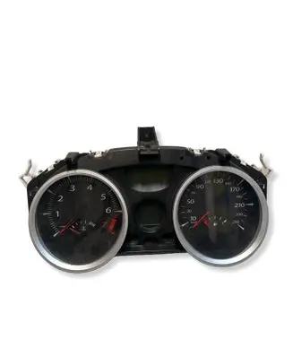 Renault Megane II Speedometer (instrument cluster) 8200408790