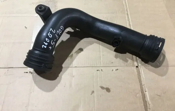 Volkswagen Golf Plus Intercooler hose/pipe 1K0145762AD 1K0145762AG