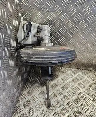 Opel Astra H Brake booster 13216085