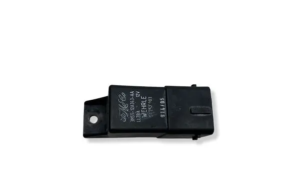 Volvo V50 Glow plug pre-heat relay 3M5T12A343AA