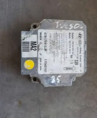 Hyundai Tucson JM Airbag control unit/module 959102B700 4079344473 SA310230000