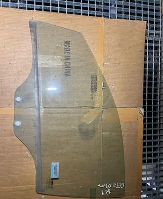 Hyundai Getz Front door window glass four-door