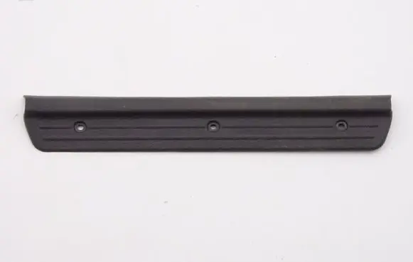 Mitsubishi L200 side skirts sill cover MR117824