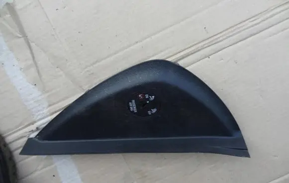 Dashboard side end trim
