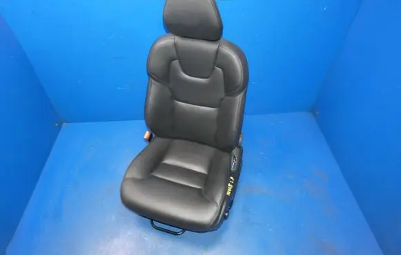 Volvo XC60 Front driver seat