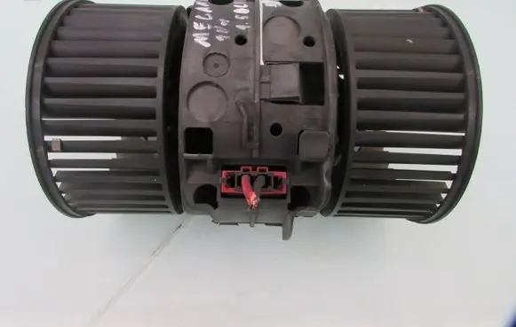 Renault Megane III Heater fan/blower T10001277N