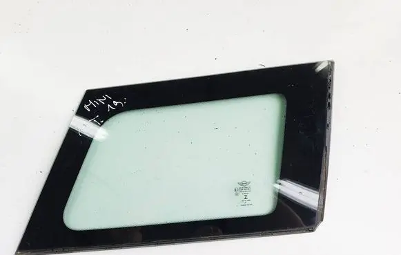 Mini Cooper Countryman F60 Rear side window 43R007951 E000255 DOT24M19AS2