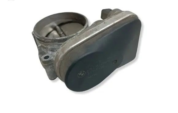 BMW 5 E60 E61 Throttle valve 7516946 13547516946