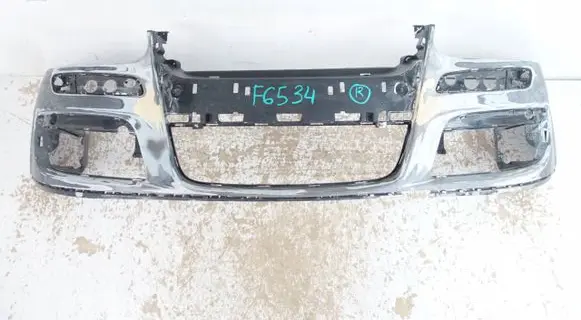 Volkswagen Golf V Front bumper 1K0807221C