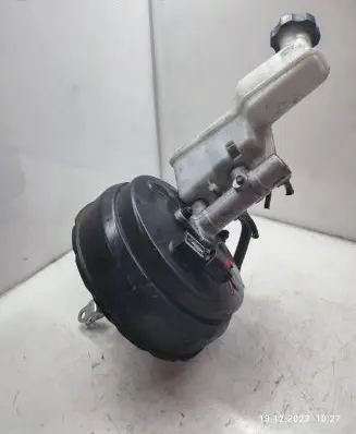 KIA Sportage Brake booster 585002Y870
