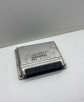 Audi A4 S4 B5 8D Engine control unit/module 4B0907401E 28RTE220