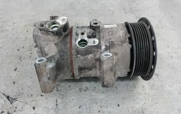 Toyota Avensis T270 Air conditioning (A/C) compressor (pump) GE4472601258