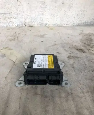Volvo XC40 Airbag control unit/module 32315799