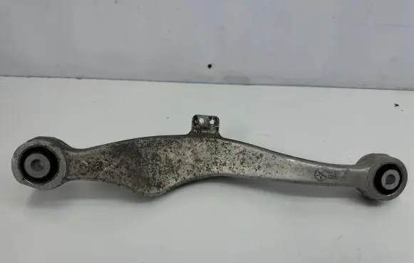 Jeep Grand Cherokee Rear upper control arm/wishbone 68263732AA