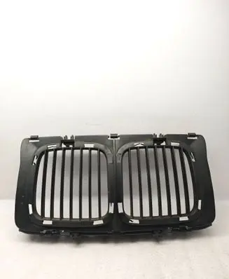 BMW 5 E34 Front grill 51131973825