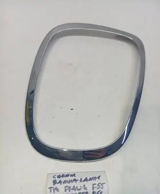 Mini Cooper F57 Rear/tail light trim molding 8495332