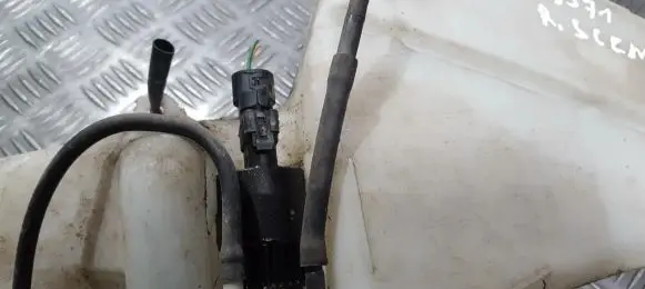 Renault Scenic I Windscreen/windshield washer pump