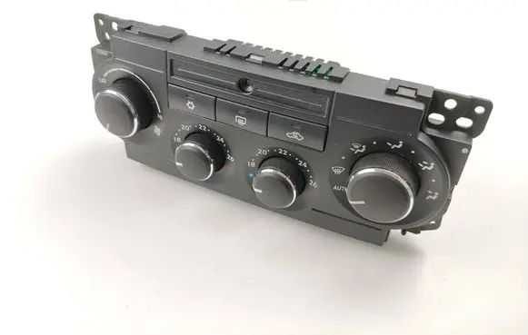 Chrysler 300 - 300C Climate control unit P55111031AE